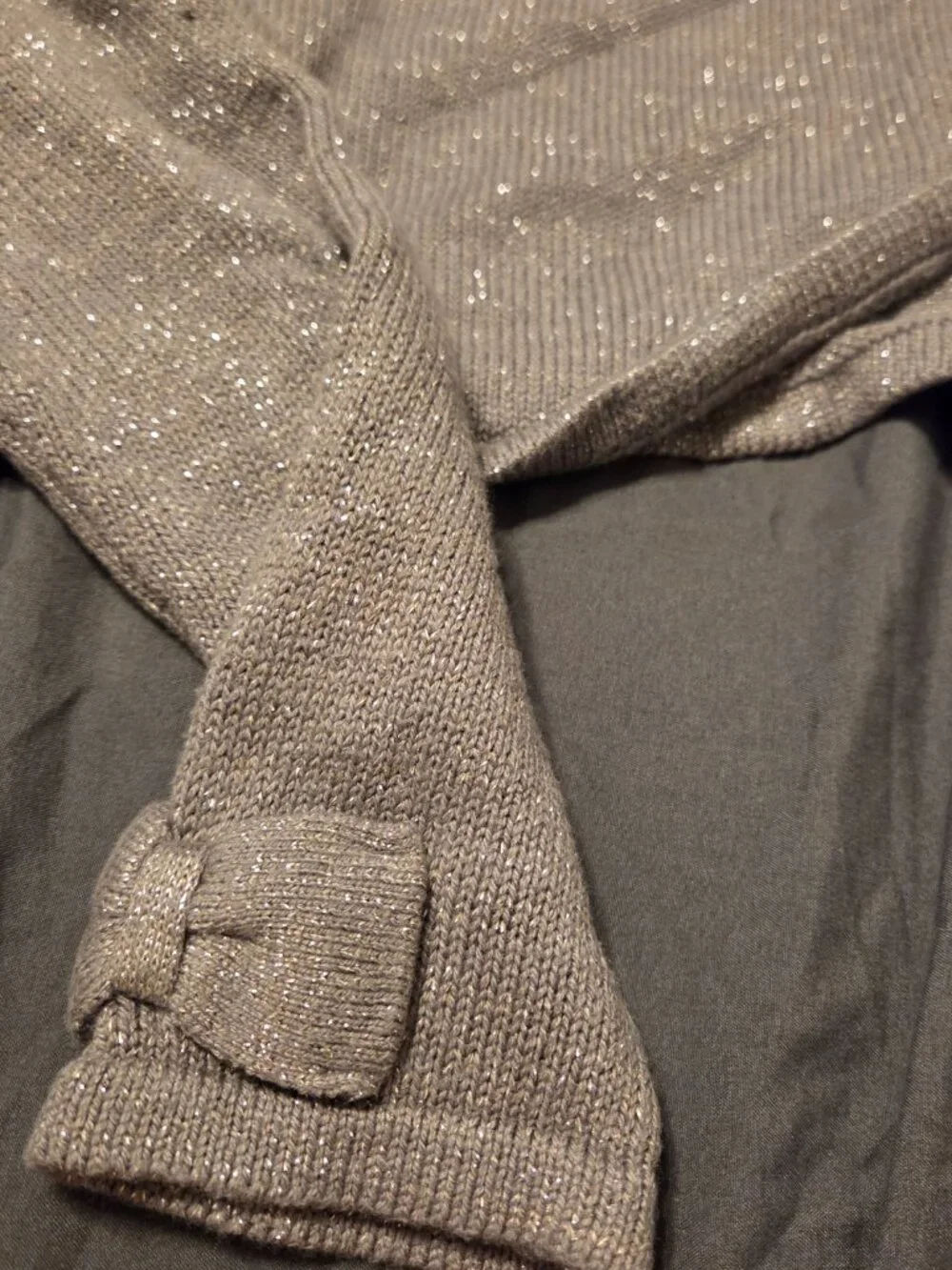 Gymboree Grey Cropped Cardigan Sweater Long Sleeve Button Front Girls Size 10-12